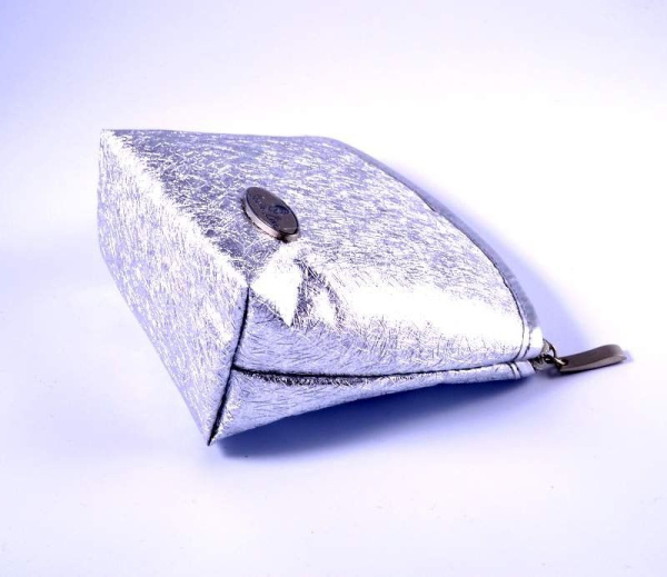 6vq8kwa9ihp1mrrqmc2jvtn5493ks45r