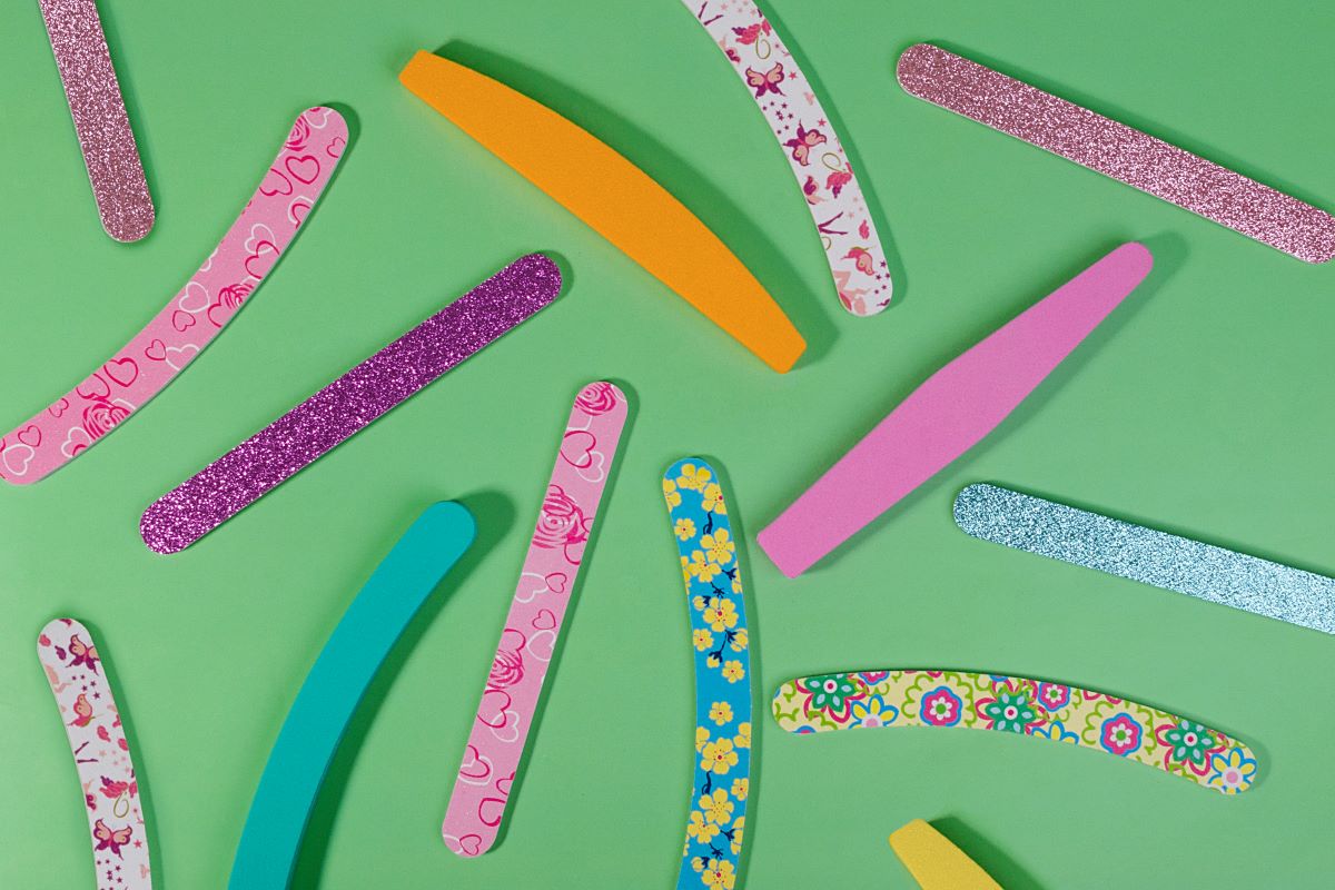 Врываемся в весну: яркая поставка пилочек для ногтей Врываемся в весну: яркая поставка пилочек для ногтей