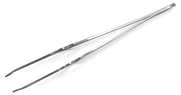 Фото Пинцет Weisen NGHM-014 Сердце, скошенный, глянцевый, 8,5 см (Пинцеты для бровей)