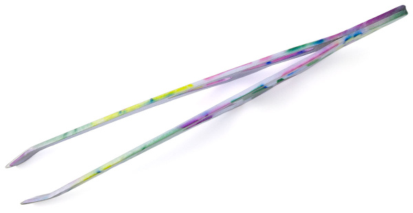 Фото Пинцет для бровей Weisen RRK-983 скошенный, 9 см, мультиколор (Пинцеты для бровей)